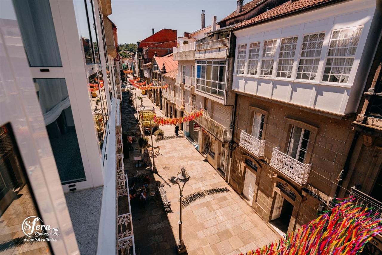 Apartamentos Rúa Vella Caldas De Reis Esterno foto